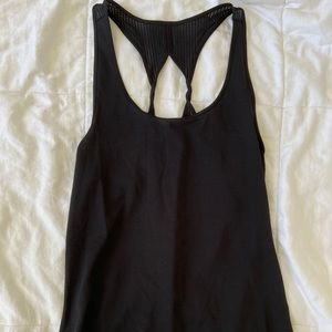 Cross back athletic tank